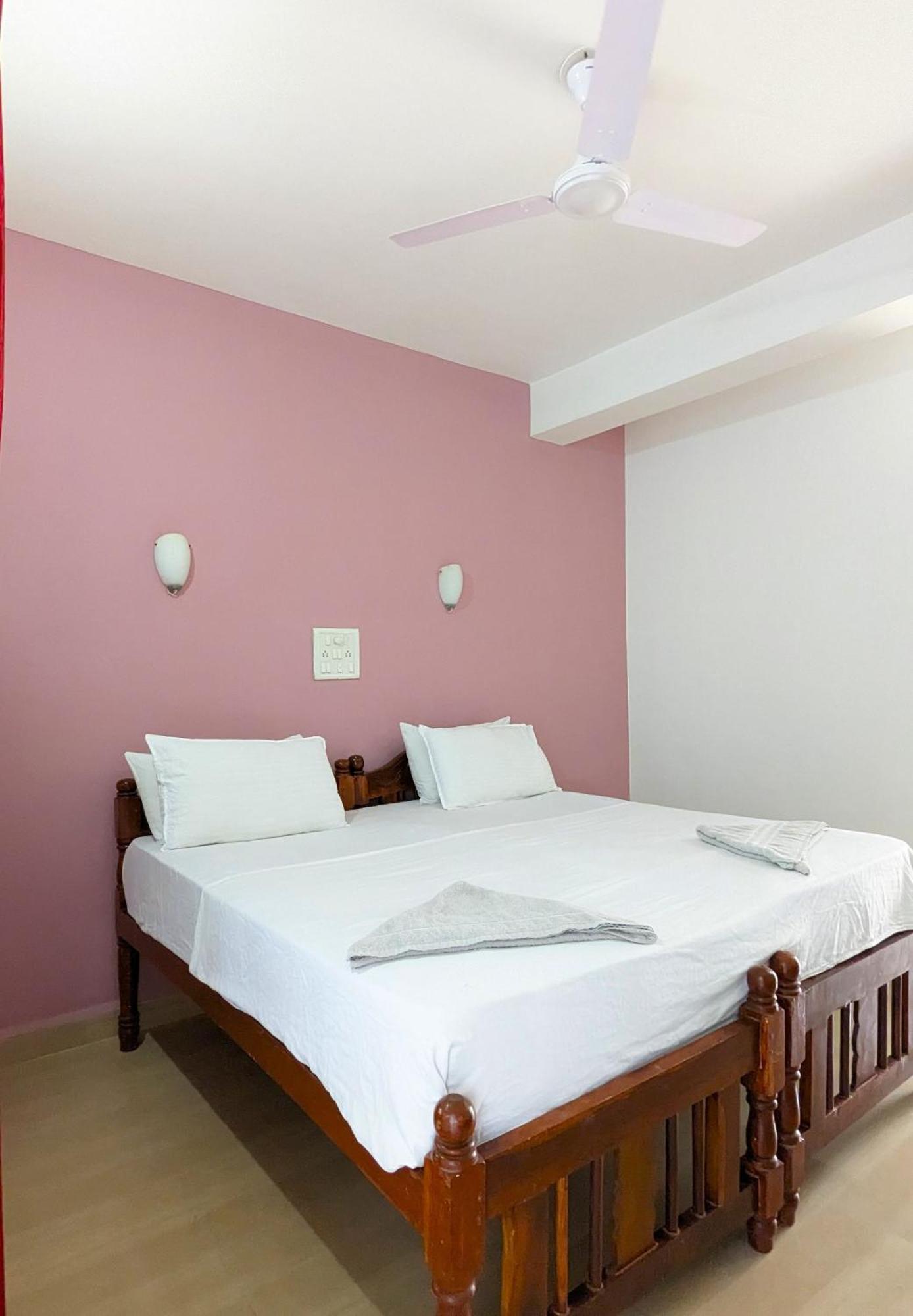 אגונדה Santana Guest House מראה חיצוני תמונה